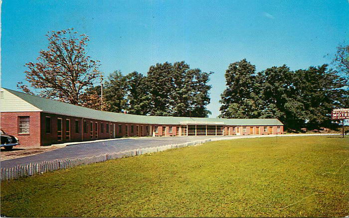 Wolverine Motel - Old Postcard Photo